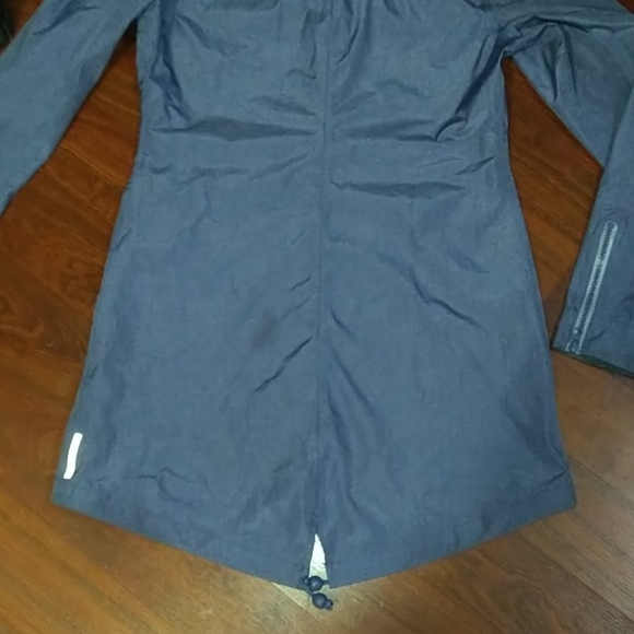 Beautiful MONDETTA rain jacket - Picture 6 of 7